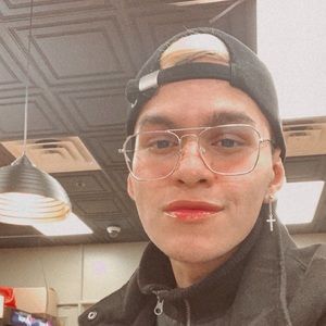 Meet your Posher, Victor